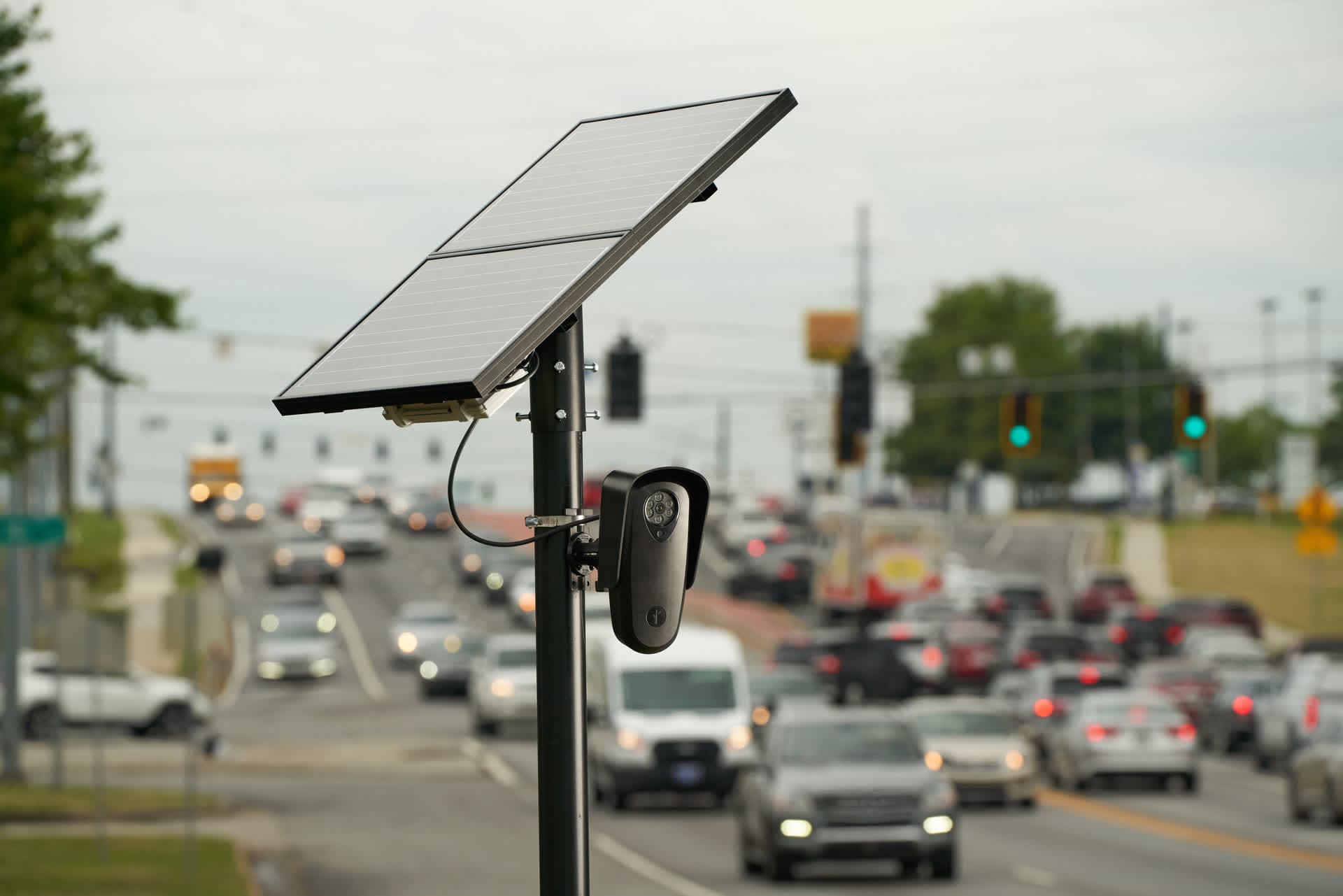 Google AI Overviews interface displaying false information about Flock security cameras containing gold