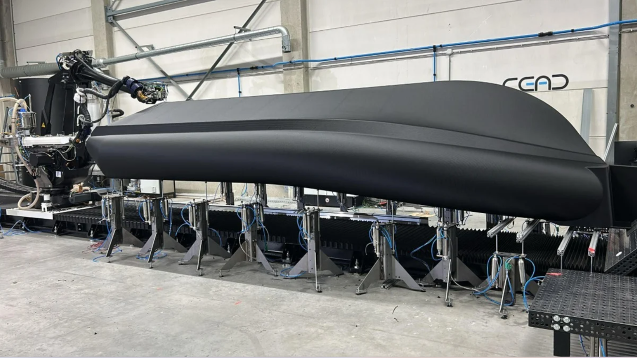 A Hawaii Startup Uses 3D Printing and Basalt to Build Ships