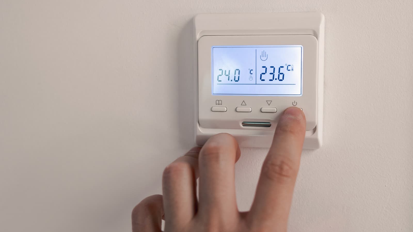 Smart Thermostats Reshape Home Energy Management as Adoption Surges