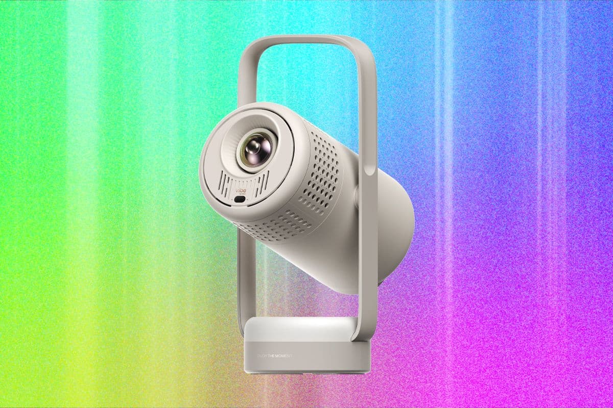 Battery-Powered Projectors Bring Cinema Anywhere