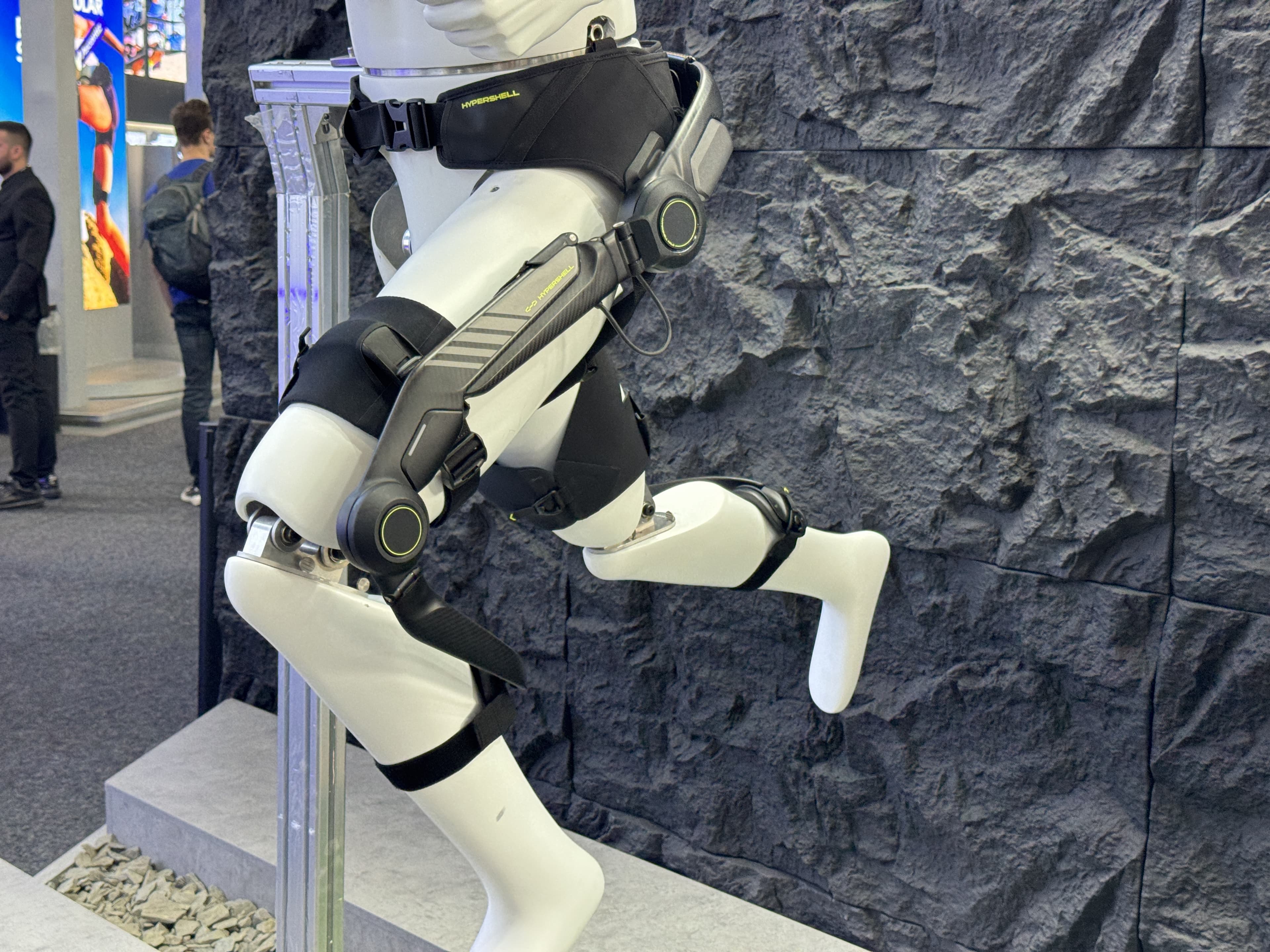 Hypershell's Halo Full-Leg Exoskeleton Could Change How We Hike