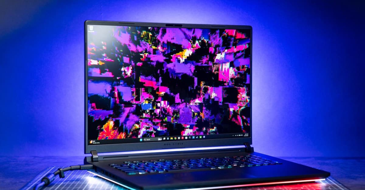 Asus ROG Strix Scar 18 Redefines Laptop Display Excellence