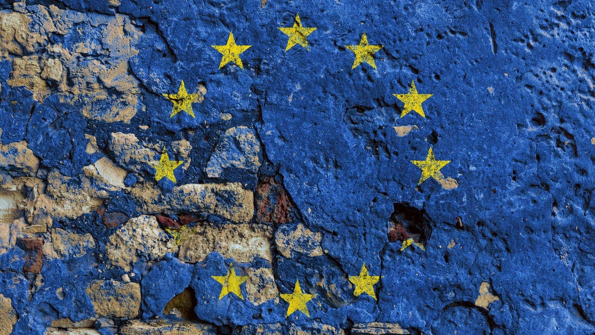 Open Source Office Suite Euro-Office 1.0 Sparks Debate Over Microsoft Compatibility