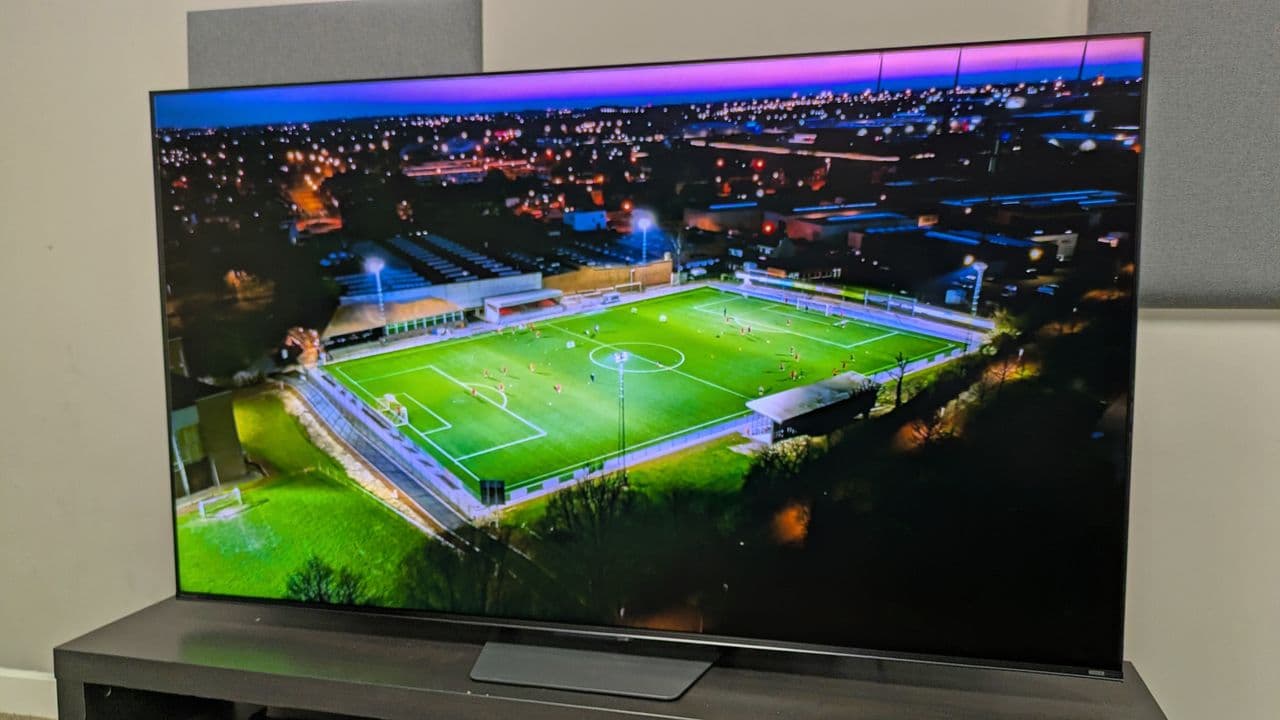 Mini-LED TVs Gain Edge Over OLED for World Cup Viewing