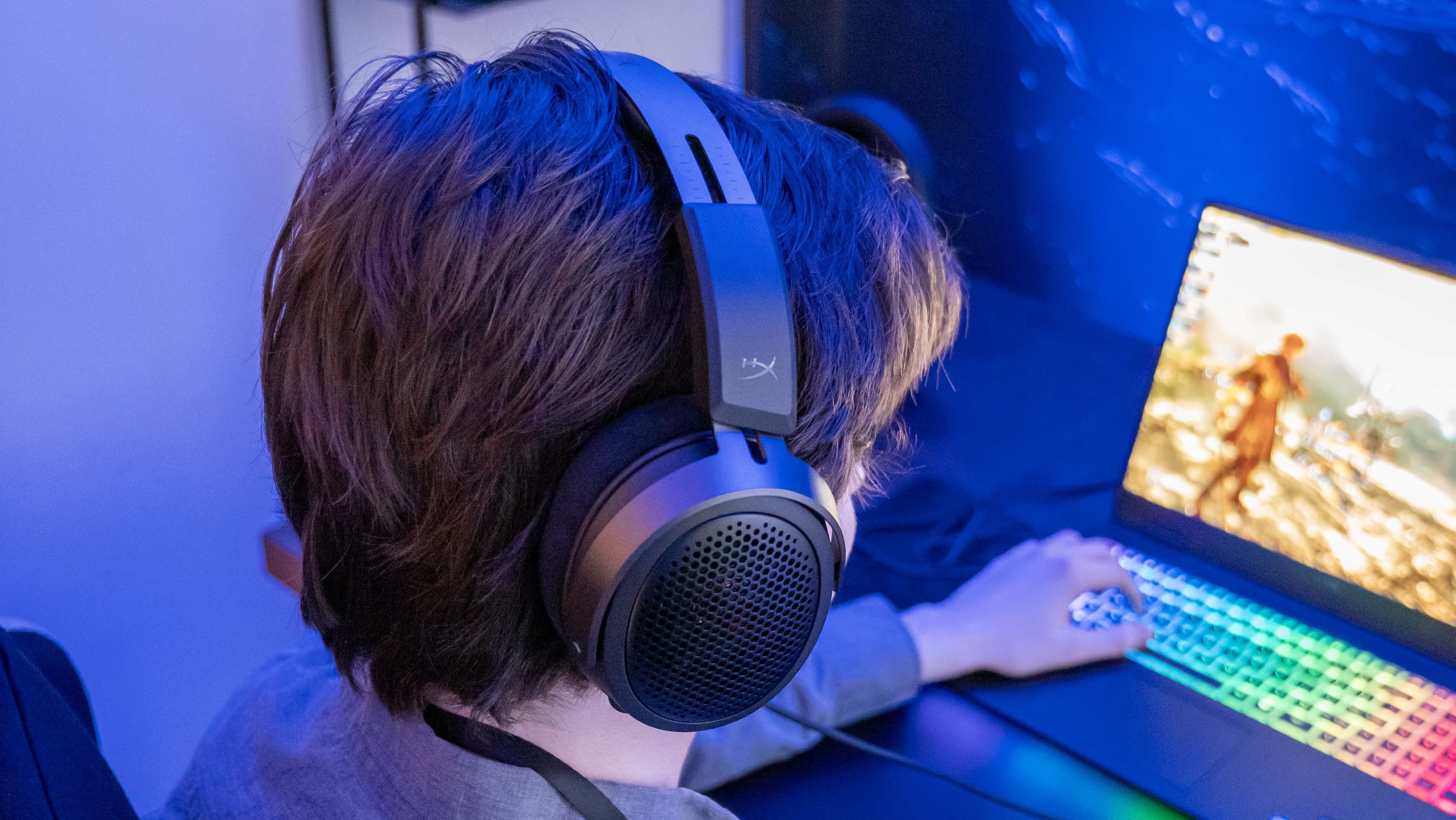 HyperX Unveils First Open-Back Headset and Carbon Fiber Gaming Mouse