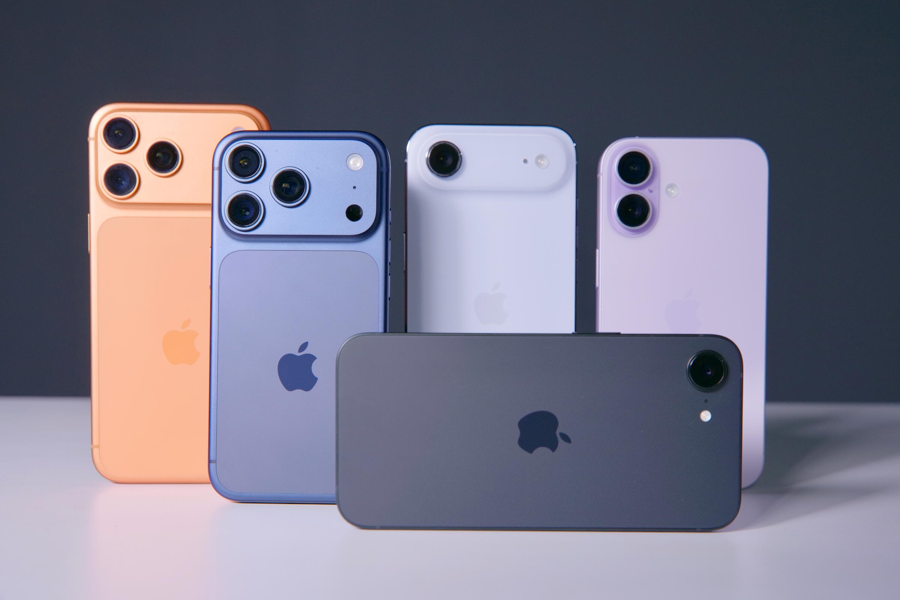 Apple's iPhone 18 Release Faces Potential Delay as Supply Chain Shifts