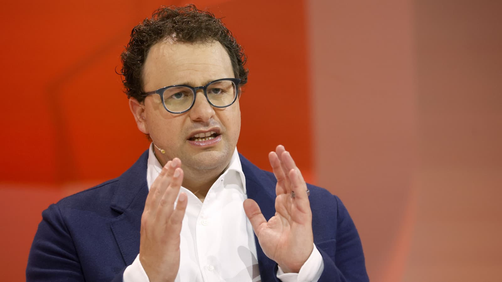 Anthropic Nears First Profit as AI Race Intensifies