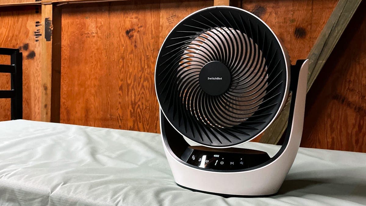 Portable Smart Fans See Summer Demand Spike as Prices Drop