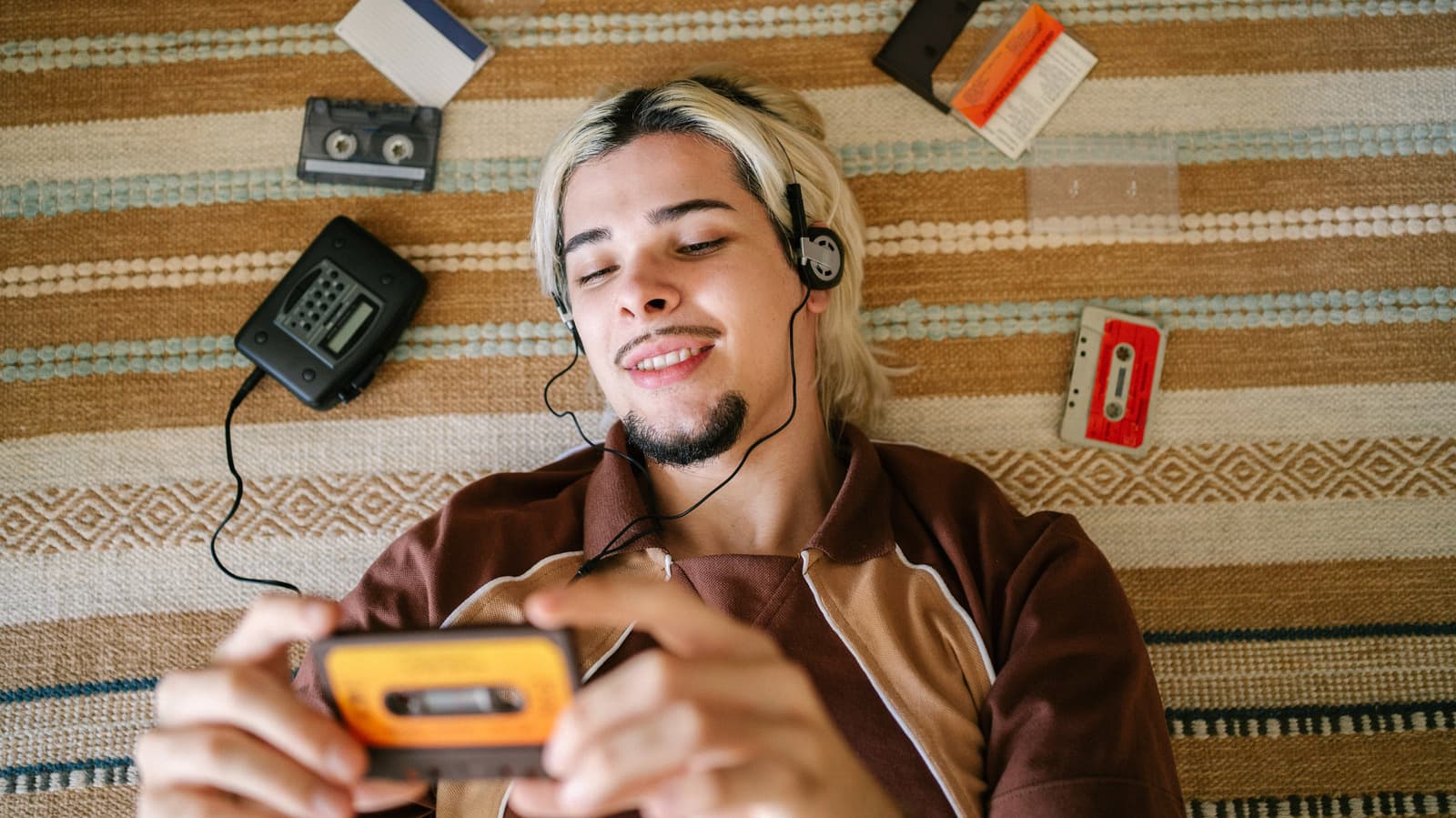Cassette Tapes Return: Modern Players Drive a Hardware Revival