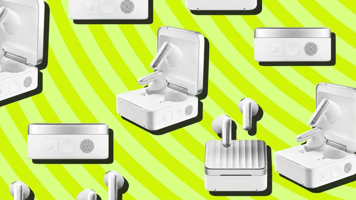 Plaud Enters Crowded AI Earbuds Market With Focus on Voice Capture