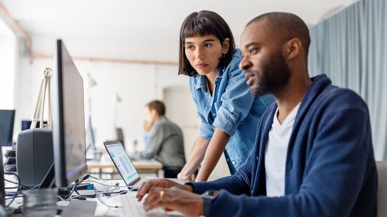 AI Skills Become Required Baseline for Non-Technical Roles in UK