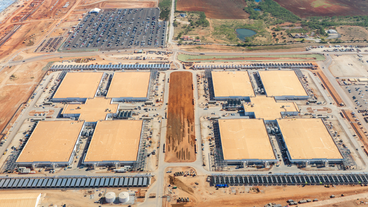 Aerial view of the DataOne data center construction site in Vineland, New Jersey, near residential areas and schools.