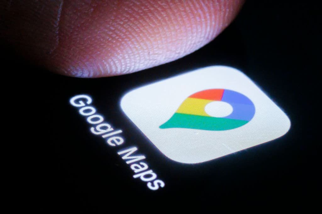Smartphone screen showing Google Maps restaurant listings with menu and ordering options