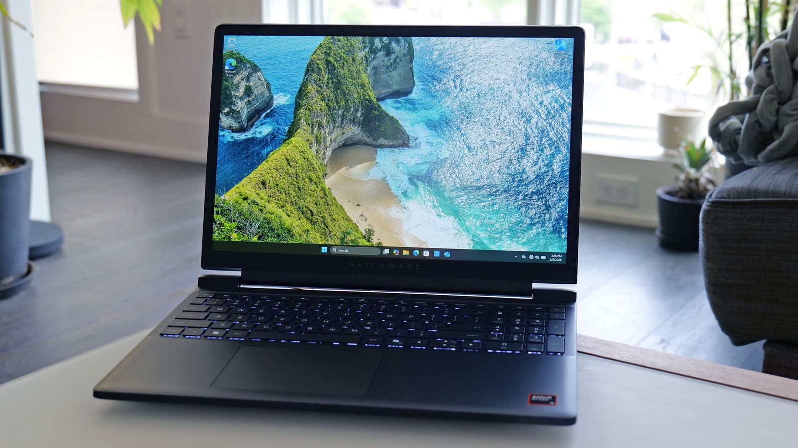Alienware Targets Mainstream Gamers with Sub-$1,400 Laptop Launch