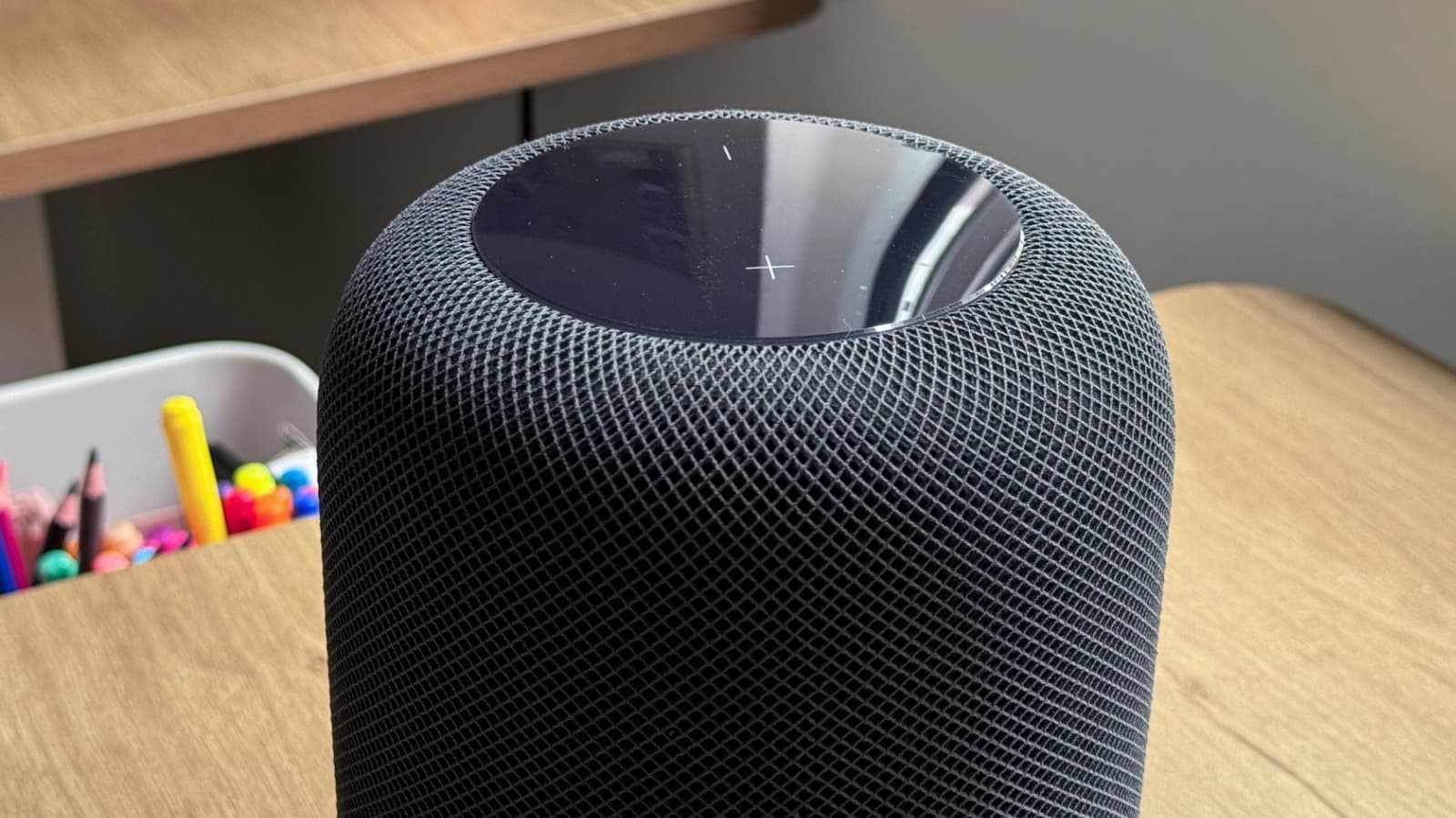 Smart Speaker Market Shifts as HomePod Faces Stronger Rivals