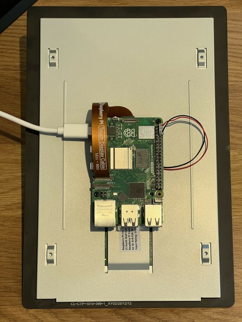 Raspberry Pi's 10.1-Inch Touch Display 2 Targets Dashboards and Kiosks
