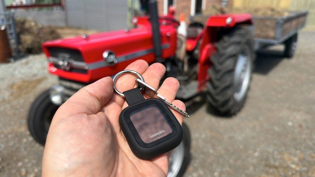 Solar-Powered Tracker Challenges AirTag With Two-Year Battery and Watch Design
