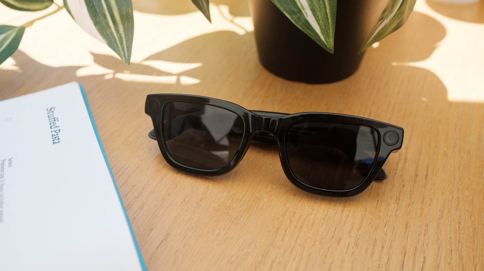 Google's Android XR Smart Glasses Face High Stakes but Offer Real Advantages