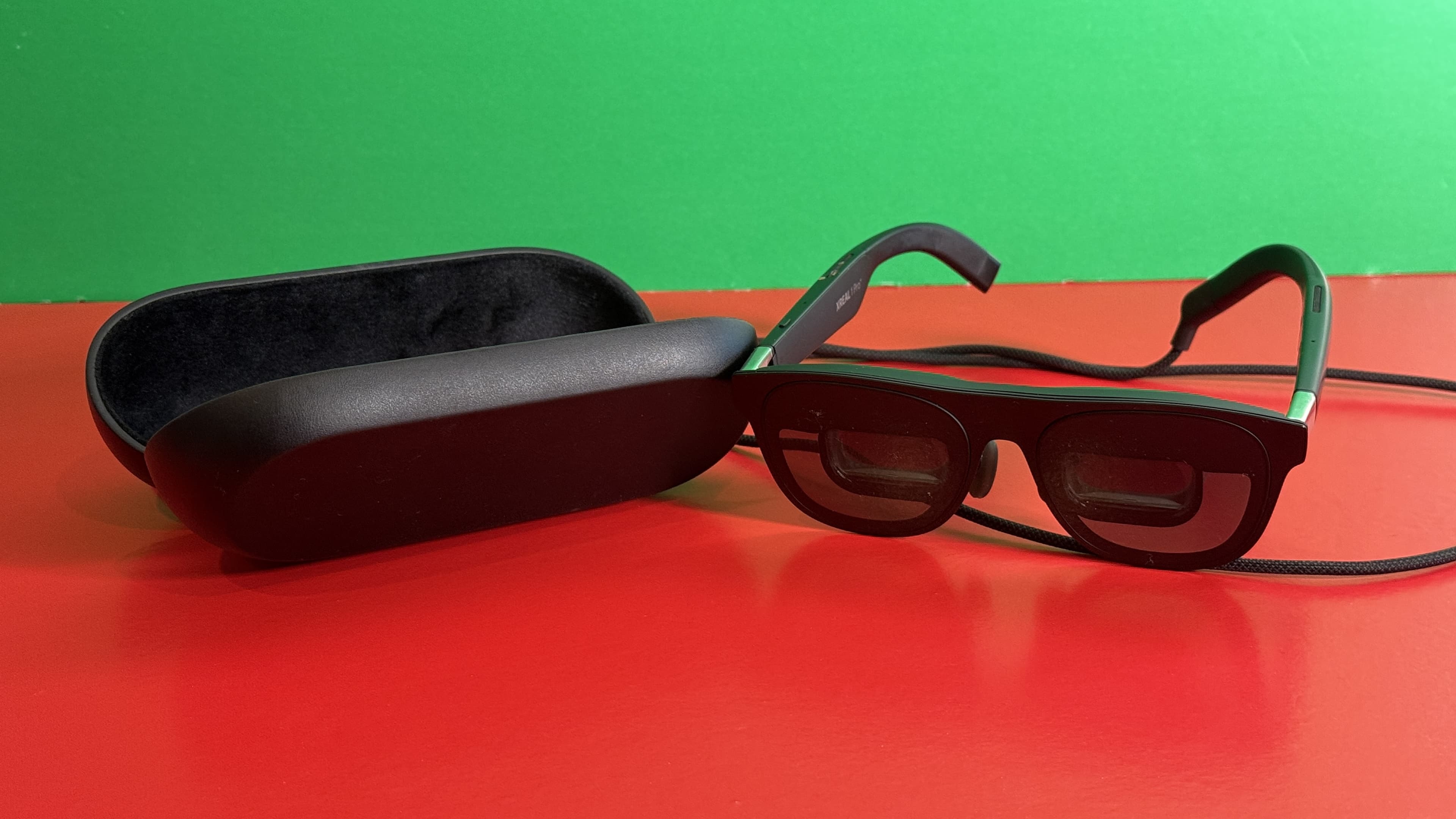 High-end display glasses with bright augmented reality overlay