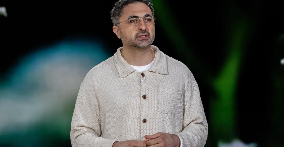 Microsoft AI Chief Warns Anthropic Over Consciousness Claims About Claude
