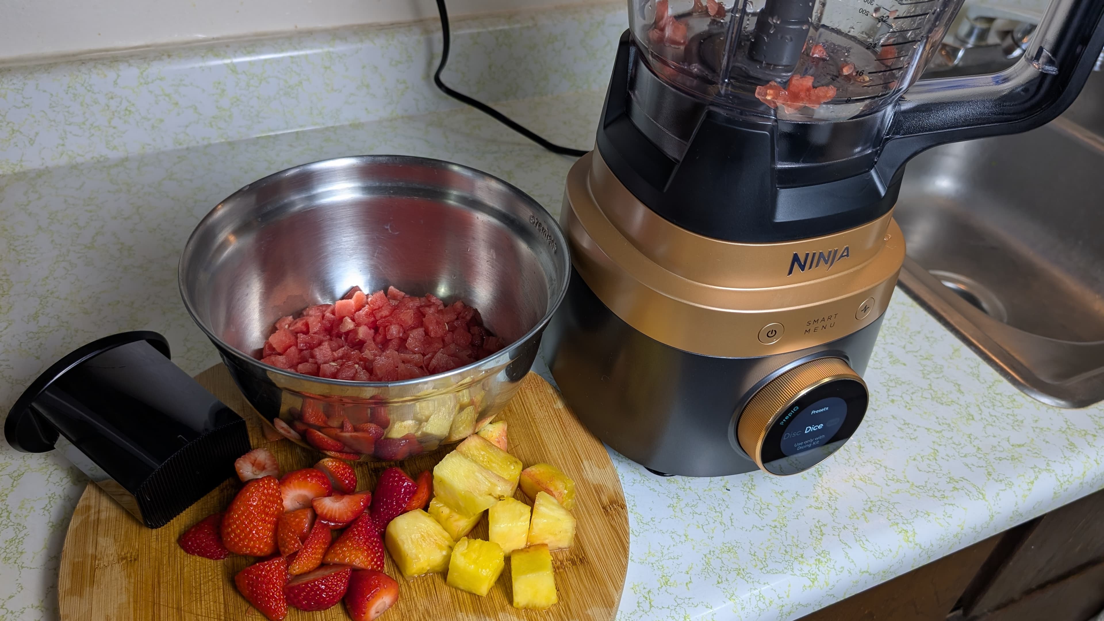 Illustrative image for: Kitchen Gadgets Shift Toward All-in-One Blending as Ninja CrushBoss Targets Vegetable Prep