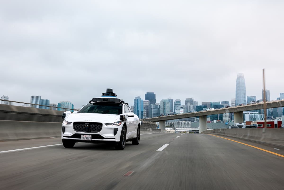 Waymo Robotaxis Resume Freeway Operations in Phoenix With Expansion Planned