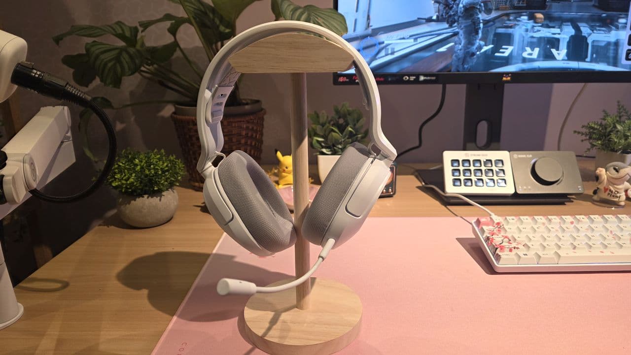 Corsair Debuts Lighter Entry-Level Gaming Headsets With HS35 v3