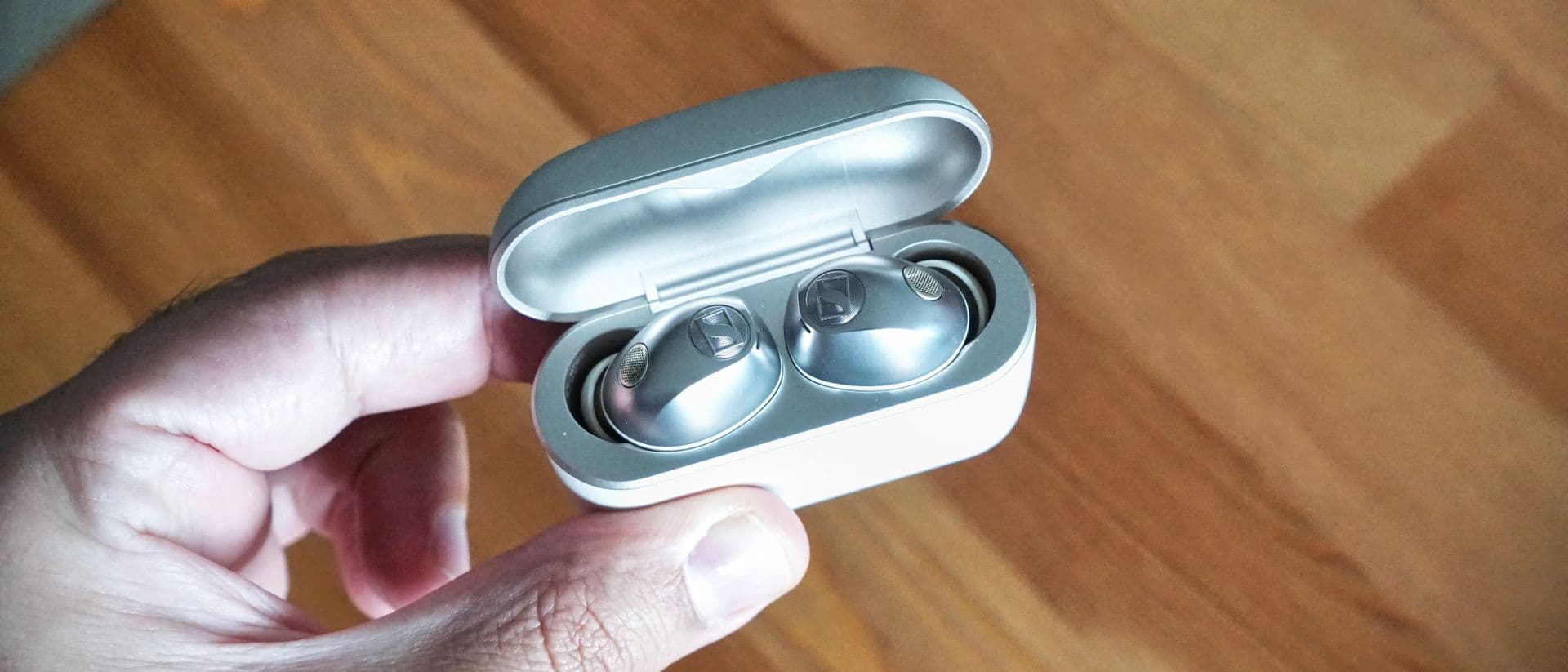 Sennheiser Momentum True Wireless 5 Pushes Earbud Repairability Forward