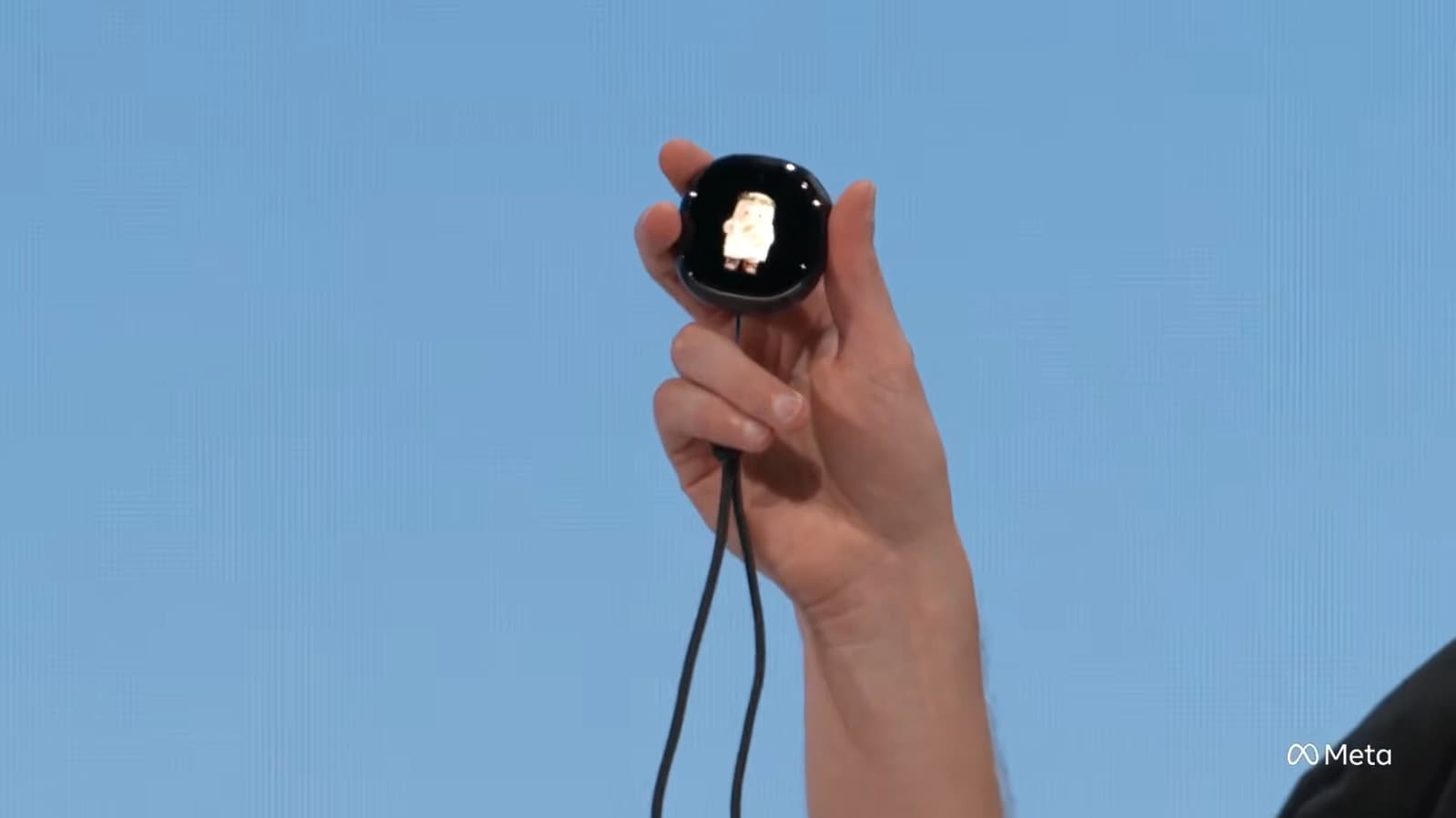 Meta Muse Charm Brings AI to the Keychain Form Factor