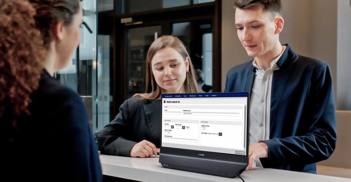 Philips Dual-Sided Monitor Aims to End the Screen-Sharing Shuffle