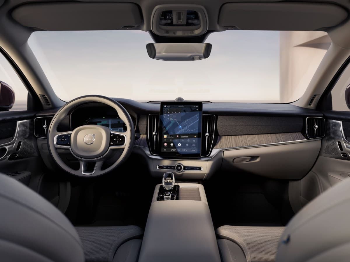 Volvo Secures U.S. Approval to Keep Selling Connected Cars
