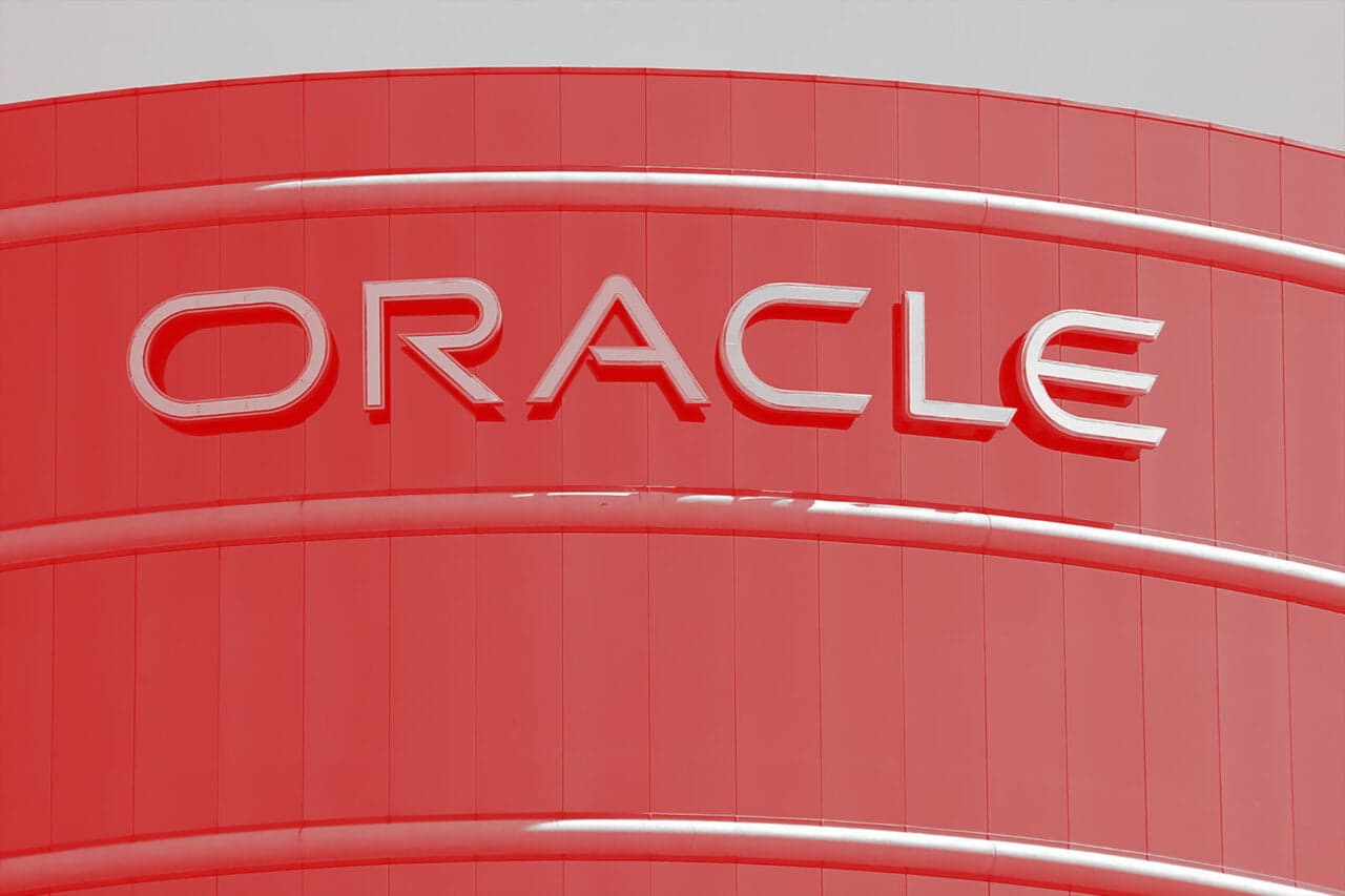 Oracle Seeks Financial Protection as AI Data Center Costs Soar