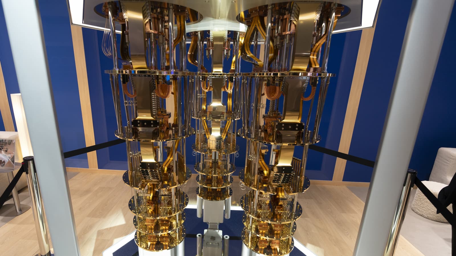 US Government Takes $2B Equity Stakes in IBM and Quantum Computing Firms