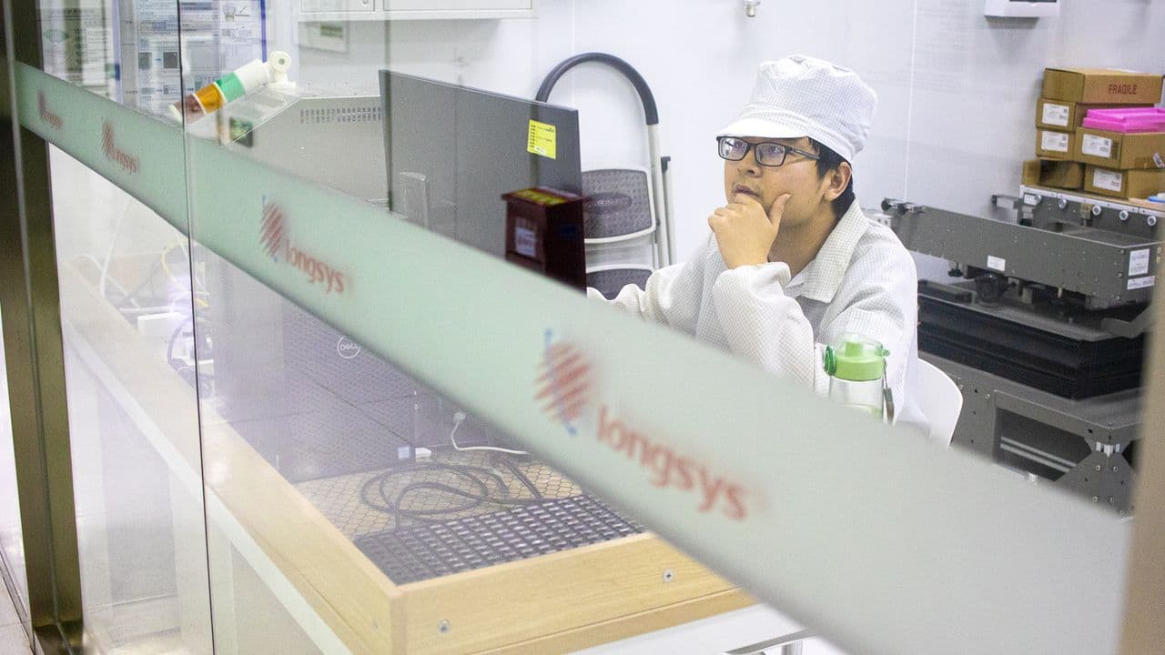 Shenzhen Longsys Electronics factory exterior and Lexar memory products